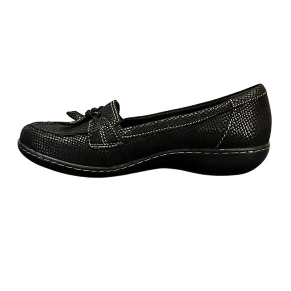 Clarks Collection Ashland Bubble Black Leather Slip On Comfort Loafer Women 7.5 - Picture 3 of 11
